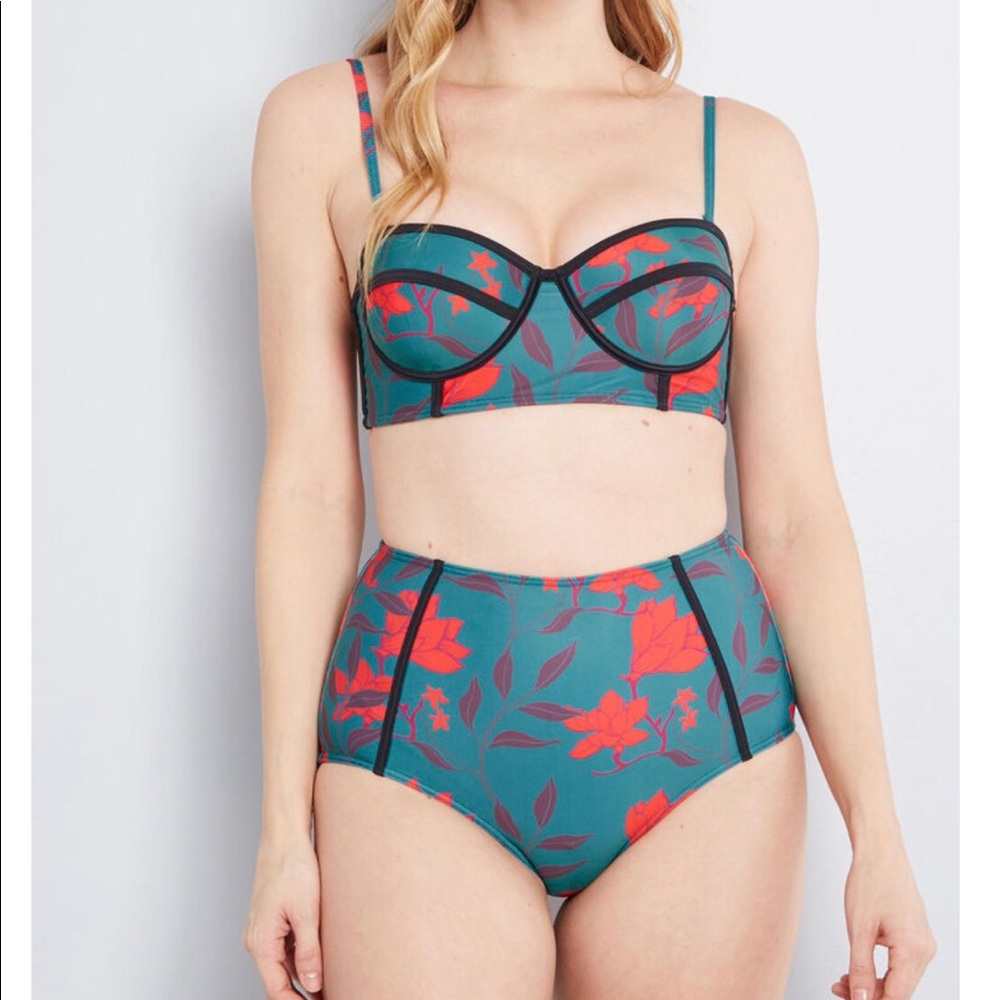 NWOT ModCloth Pippa bikini set